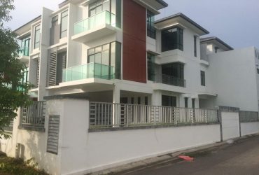 Indah Heights,Mutiara Rini Bradn New 3-Storey Super Size Cluster House