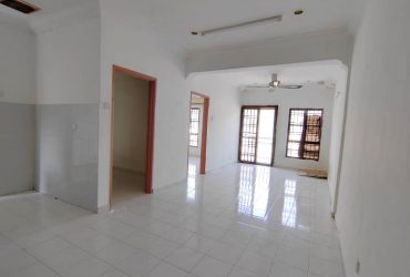 Park Avenue@Tampoi Indah 3room For Rent