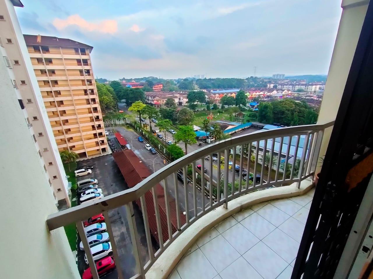 Putri Ria Apartment@Megah Ria 3rooms High Floor For Rent(G&G)